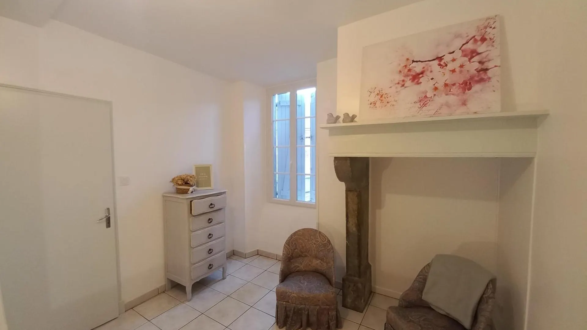 Appartement Avec Jardin Ade